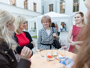 Slovenia Garden Party